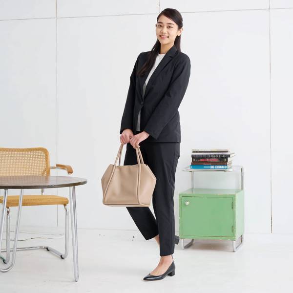 ＜高機能なのにプチプラ！＞さすが【ワークマン】♡ 雨の日にも助かる「万能ジャケット」