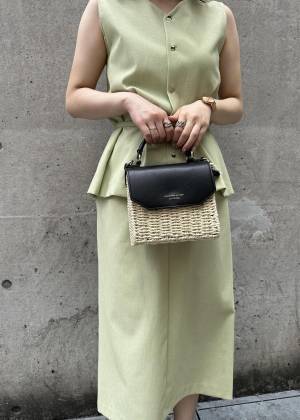 「ノーマークだった。。。」【ROPÉ PICNIC】1枚でも重ね着でも使える♡「上品ブラウス」