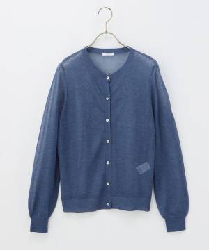 近所の【ハニーズ】に駆け込めぇーッ！！ 冷房対策にも◎ シンプルおしゃれな「優秀カーデ」