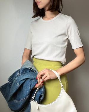 「ほんまに使えるっ♡♡」【GU】”イロチ買い案件”って！「最強Tシャツ」♡