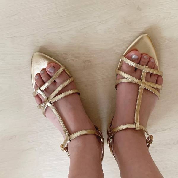 再販きたー！【GU】で大人気のサンダルが再登場！！