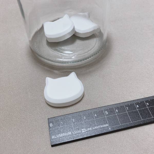 夏の食品保存の救世主！【ダイソー】「簡単に湿気対策」できる”珪藻土ブロック”特集