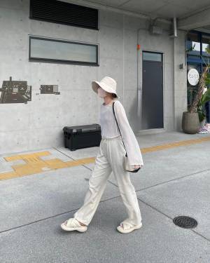 こりゃ、『全買い』アリかも♡【GU】ヘビロテの予感ッ！！「高見えサンダル」