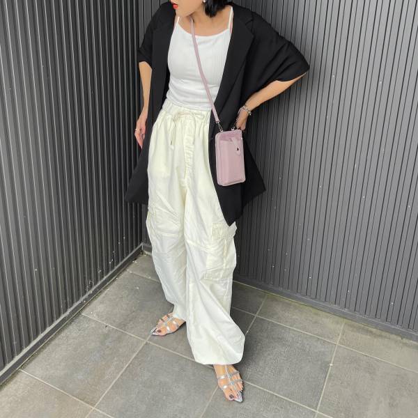 めっちゃ「お気に入り」【ユニクロ】”シームレスブラキャミソール”が便利