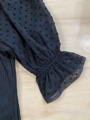 「まわりと差がつく」魅力！袖デザインめちゃ可愛い♡【しまむら】お手頃「ミックス素材トップス」を発見！