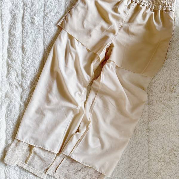 《衝撃っ！》体型カバーにめちゃ「感動」！！【GU】“レースボトムス”まとめ