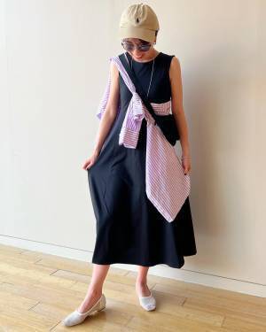 「最強」「超使える」って！【ユニクロ】SNSでも大人気♡「美シルエットワンピ」