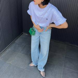 「Tシャツ × バギージーンズ」が気分♡【ユニクロ】ヘルシーに着たい！ジーンズコーデ