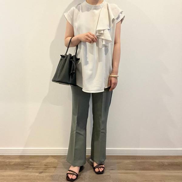 「オトナ可愛い」は【しまむら】で作れる♡ 「おすすめトップス」