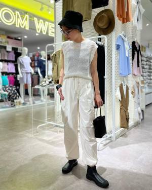 夏は「白」が可愛い♡【GU】着回し力抜群っ！「ホワイトアイテム」って？