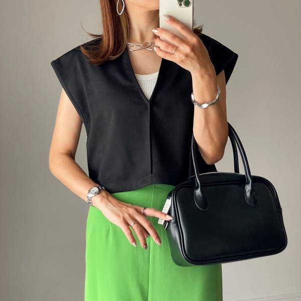 「着回し無限大」で「万能」すぎ！！トレンドの『短丈トップス』を夏コーデに取り入れたい！