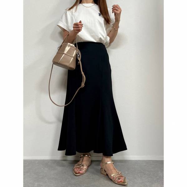 デザイン超絶可愛い！！「即買い」必至！【ZARA】セールで購入！”カットワークバケットバッグ”着回しコーデ