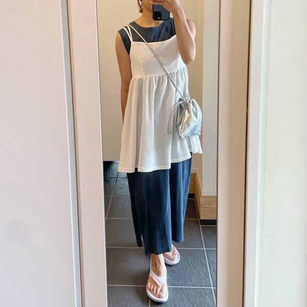 「待って？可愛すぎる！」「安心価格で買えちゃう」【しまむら】「激かわ」“キャミ”の着回しが無限大