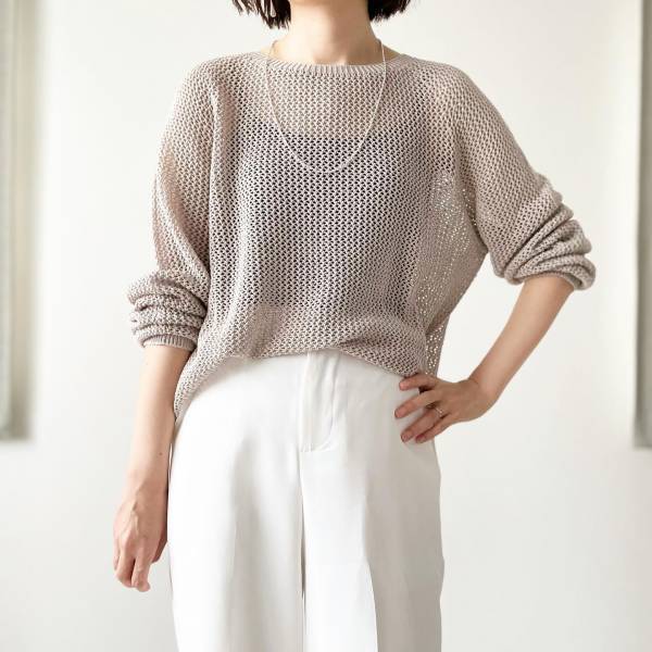 「買わないと後悔する！」3000円以下は激アツ！！【ユニクロ】「高見え」で感動！新作“メッシュニット”紹介