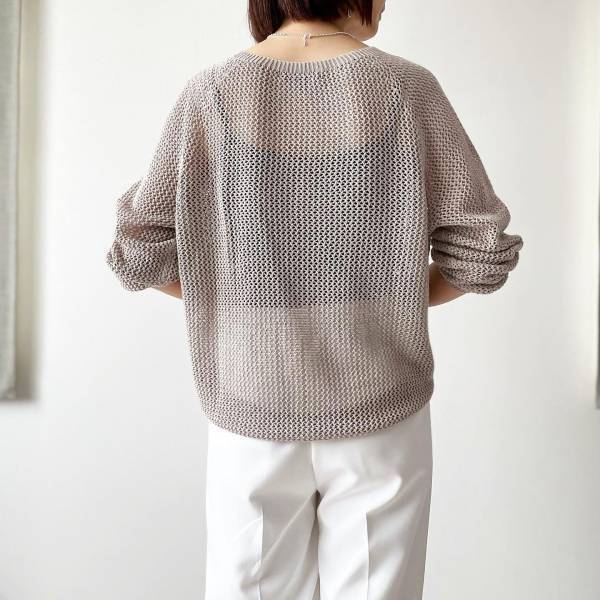 「買わないと後悔する！」3000円以下は激アツ！！【ユニクロ】「高見え」で感動！新作“メッシュニット”紹介