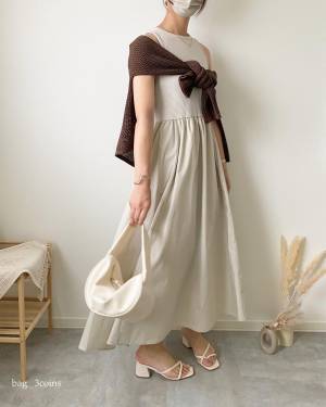 今「めっちゃバズっている」！！夏の「主役」に♡【GU】めちゃ「人気」の“ノースリワンピ”がかわいすぎる