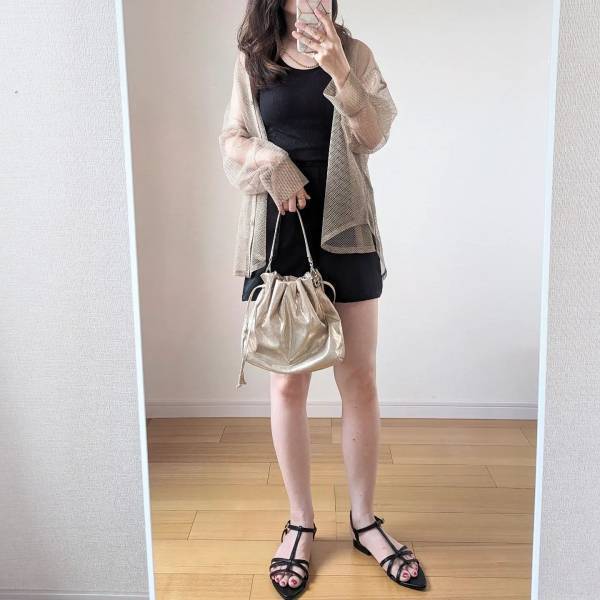 思わず「即決した」！！1着は欲しい【しまむら】“メッシュトップス”2選