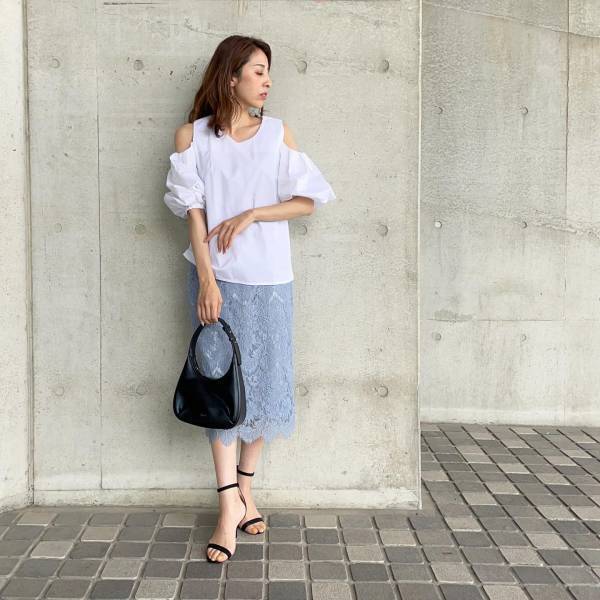 今季注目♡【オフショルトップス】で夏のトレンドを牽引！