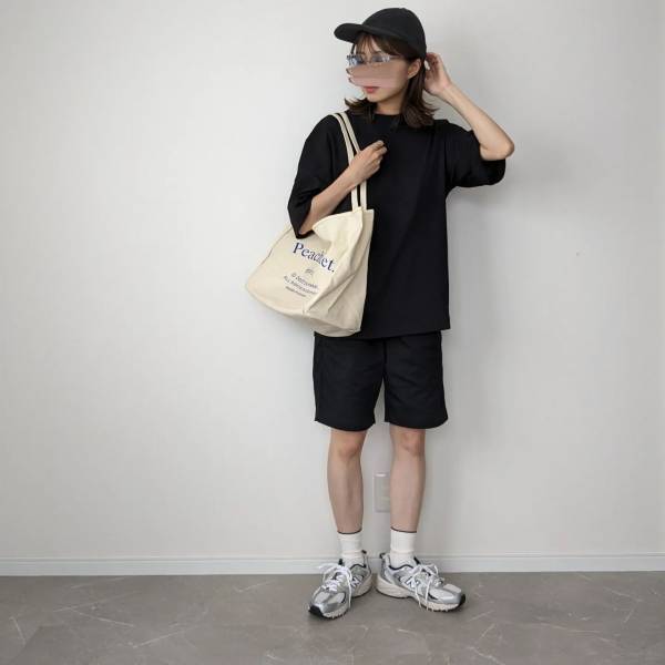 「コレ、いいよ♡」「毎年着てる」優れもの【ユニクロ】“オーバーT”まとめ