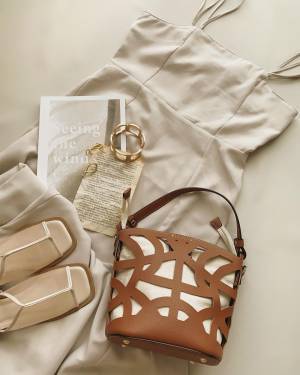 「一目惚れ」「最高の配色」【しまむら】しまラーもお気に入り♡「高見えバッグ」