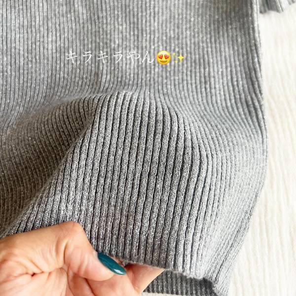 「かわいーぃ」！！！【GU】《新作》”ラメクロップドセーター”は「もっちり系」の着心地！！