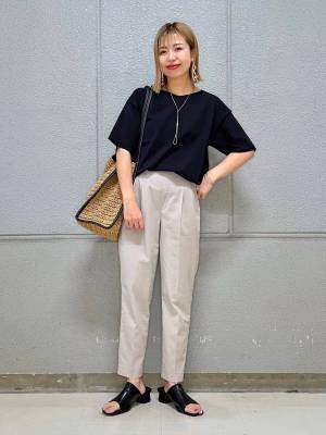 『★4.8評価』で大人気！【グローバルワーク】さらさらで夏も快適♡「Vネックトップス」