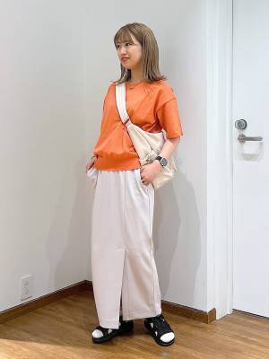 『★4.8評価』で大人気！【グローバルワーク】さらさらで夏も快適♡「Vネックトップス」