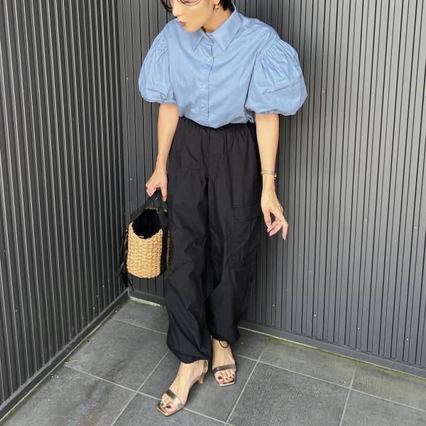 【カーゴパンツ】は”ワイドめ”が鍵！ 最旬5style