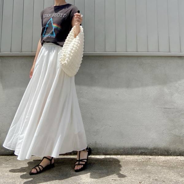 絶対売れるやつじゃん♡♡【GU】こりゃ、買いでしょ！ 夏っぽ「最旬スカート」