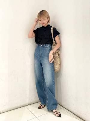 今すぐ真似させてッ！！【ローリーズファーム】カジュアルにもきれいめにも◎「フリルブラウス」