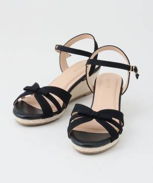 買い足すべきはコレ！【ハニーズ】大人可愛い「サンダル」が欲しい♡