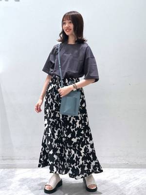 《まるごとマネしたい♡》【グローバルワーク】着回し力、抜群っ！「ロゴTコーデ」って？