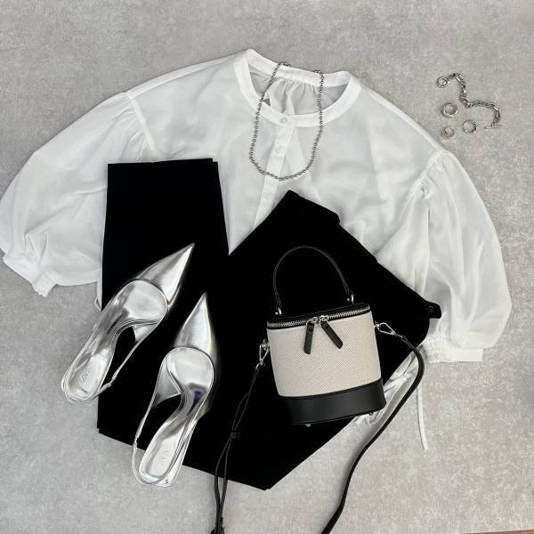 「メタリック」がかわいぃぃ！！【ZARA】”シルバーパンプス”は持っていると「便利」！！