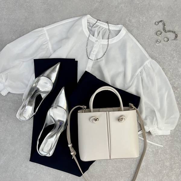 ”感動ボトムス”って知ってる？？【UNIQLO】「シルエット」がキレイな「魅力的」過ぎるボトムス！