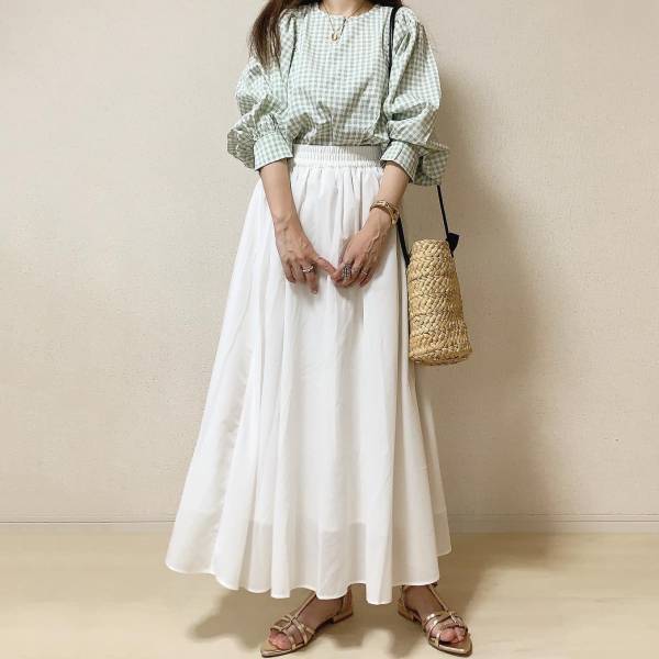 ボリューム感がほんっとに可愛い！！【GU】「着回し力」スゴッ！”ボリュームフレアロングスカート”コーデ特集