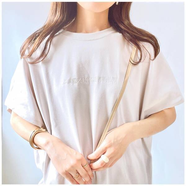 やっぱ「お色も最高」「可愛くてひとめぼれ」♡【しまむら】ヘビロテ確実“Tシャツ”まとめ