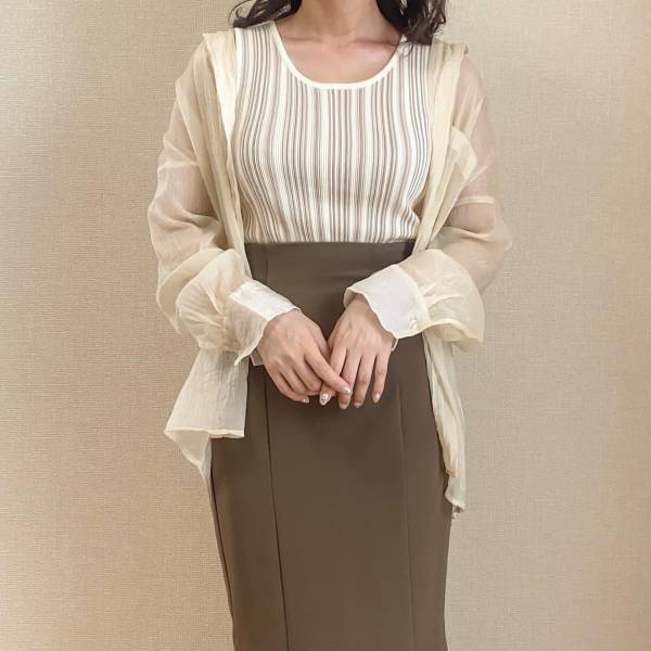 「色味がドタイプ」「かわいすぎませんか？」【しまむら】「推しな1着」”ストライプタンクトップ”特集