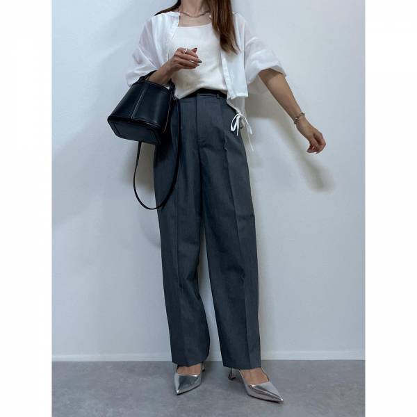 ＜期待以上の定番アイテム！＞【ユニクロ】一枚は欲しい”カーゴ＆タックワイド”ボトムスまとめ