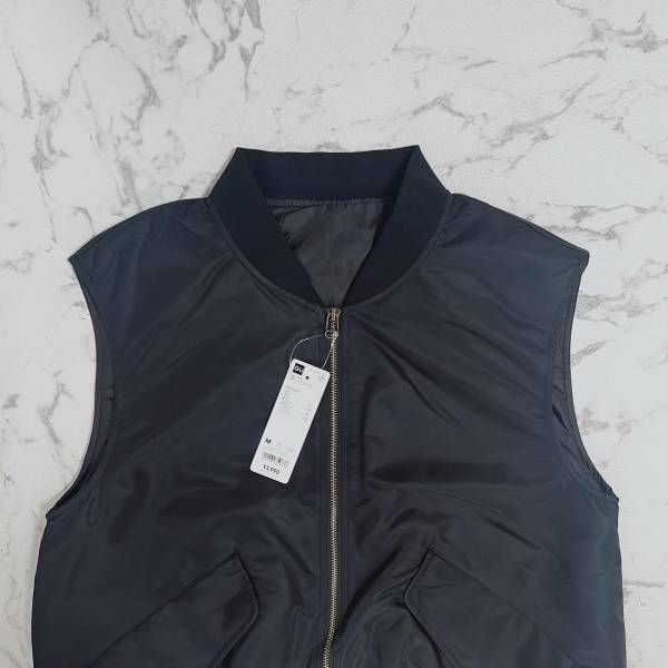 大ヒットの予感ッ！！【GU】見かけたら即カゴ入れたい♡「MA1ベスト」