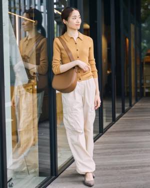 こういうの欲しかった！【ユニクロ】おしゃれさんも買ってる♡ 噂の「レザーバッグ」って？