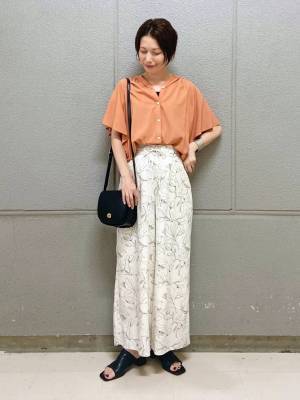 ＜買い時キターーッ！！＞ 【グローバルワーク】今買ってたくさん使える！「さらさらワンピ＆シャツ」