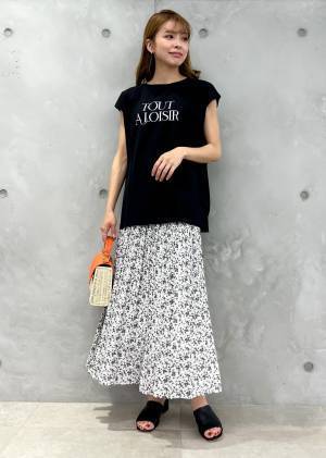 可愛くて『即買い案件』♡【ROPÉ PICNIC】何枚でも欲しくなる！「ロゴTシャツ」