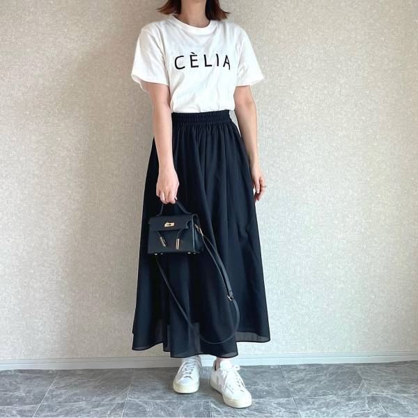 夏の【ロゴTシャツ】のお手本！