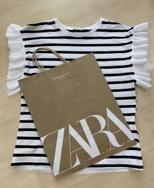 ＜注目！！＞「通気性」抜群で、超カワイイ♡！！【ZARA】「夏に負けない」“ボーダートップス”紹介