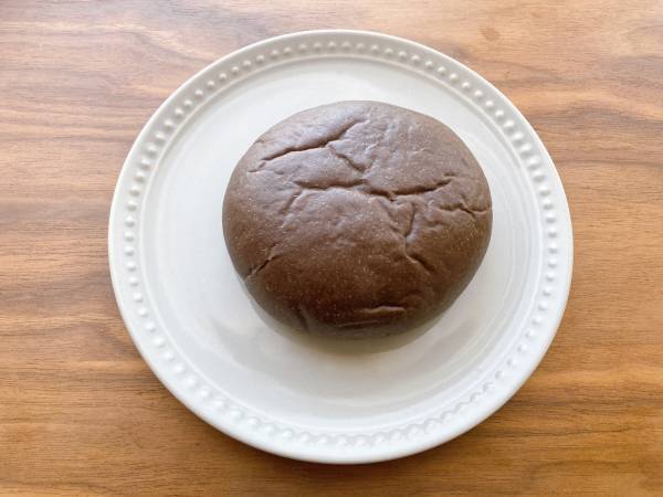 「口いっぱいに」幸せが…♡♡「ホイップがたっぷり」【セブンイレブン】＜満足度◎＞“バナナクリームパン”