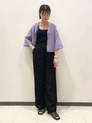 こんな可愛いのもあるんだ♡【ローリーズファーム】1点投入で夏の肌見せ！「シアーシャツ」