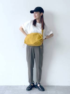 1枚あれば無敵っ♡【グローバルワーク】どんなコーデにも合う「ホワイトトップス」