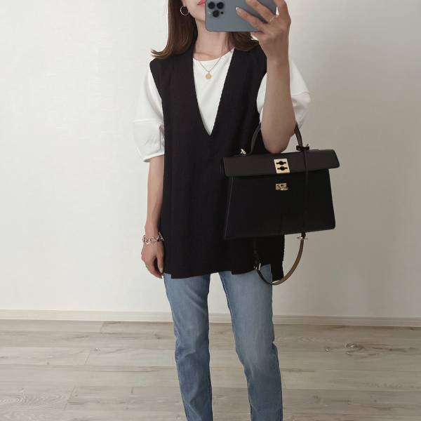 これは「イロチ買い」推奨です！【GU】やっぱバズるだけあるわ♡「ランタン袖トップス」