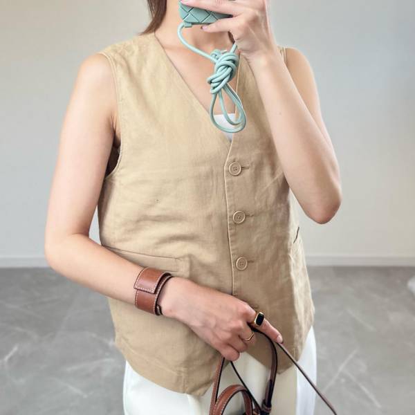 狙うなら「急いで」ッッ！【GU】で見つけた「神すぎる」”リネンブレンドベスト”