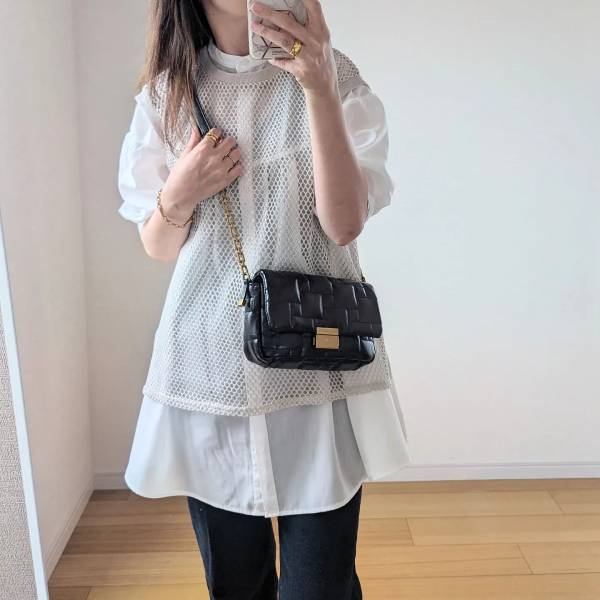 「かわいい」が大渋滞…！「優秀すぎる！」【しまむら】「すごーく好み」な”レイヤードトップス”